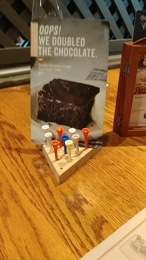 American Restaurant «Cracker Barrel Old Country Store», reviews and photos, 2920 Hospitality St, Tallahassee, FL 32303, USA