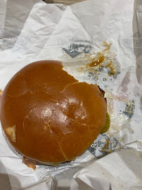 Cheeseburger du Restauration rapide McDonald's Wagram à Paris - n°3
