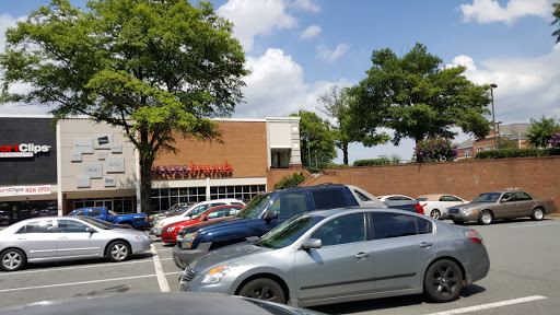 Shopping Mall «Thruway Shopping Center», reviews and photos, 300 S Stratford Rd, Winston-Salem, NC 27103, USA