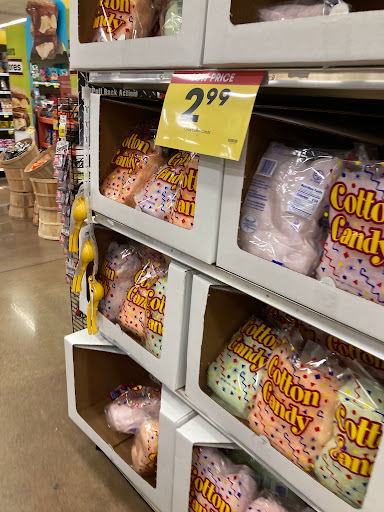 Grocery Store «Kroger», reviews and photos, 1365 Stoneridge Dr, Gahanna, OH 43230, USA