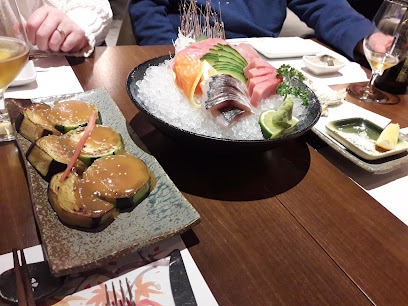 Restaurante Japonés - MIKI - C. del Duque de Sevilla, 4, 28002 Madrid, Spain