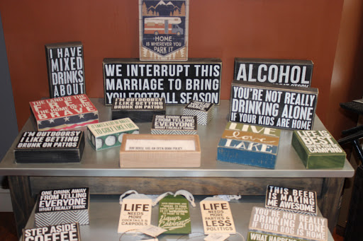 Tobacco Shop «Humidour Cigar Shoppe», reviews and photos, 2 Sherwood Rd, Cockeysville, MD 21030, USA