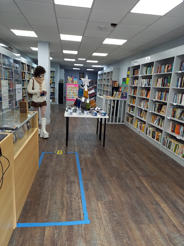 Amnesty Bookshop Edinburgh - Shop
