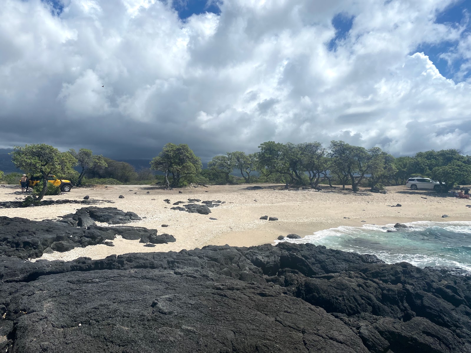 Foto van O'oma Beach - populaire plek onder ontspanningskenners