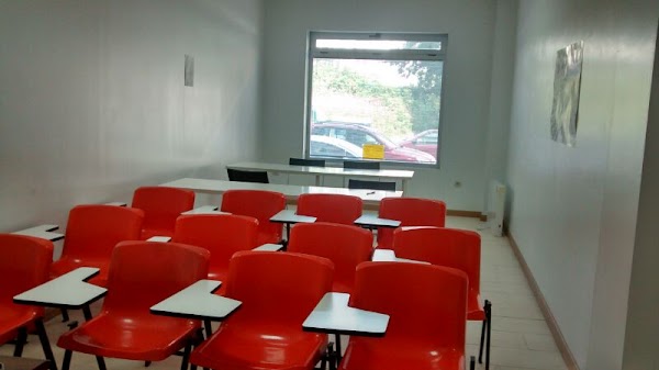 Escuela Europea Parasanitaria Esps