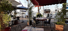 Atmosphère du Restaurant français Le Skipper à Saint-Mandrier-sur-Mer - n°1