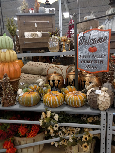 Home Goods Store «At Home», reviews and photos, 1072 W Mercury Blvd, Hampton, VA 23666, USA