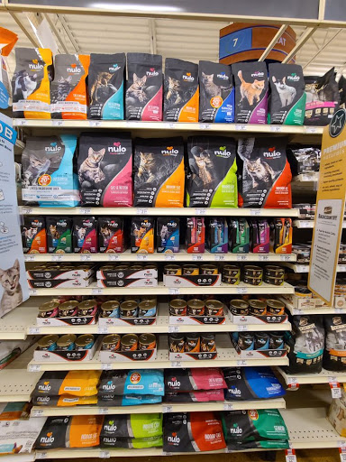 Pet Supply Store «PetSmart», reviews and photos, 55 Boston Post Rd, Orange, CT 06477, USA