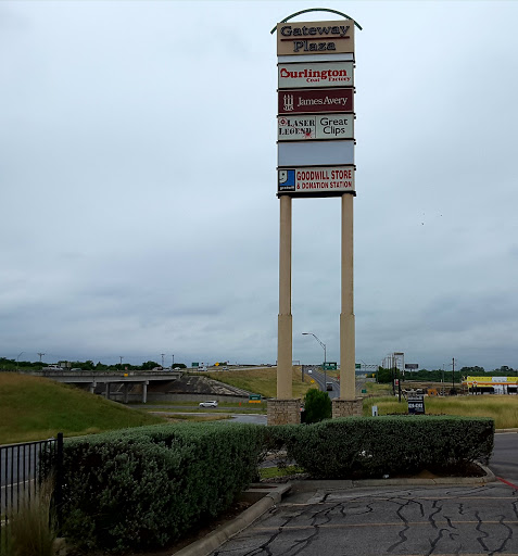 Jewelry Store «James Avery Jewelry», reviews and photos, 7529 N Loop 1604 E #102, Live Oak, TX 78233, USA