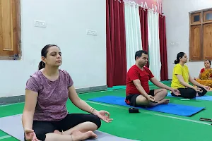 Aanandam Yoga & Meditation image