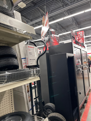 Home Improvement Store «Tractor Supply Co.», reviews and photos, 240 Willow Ave, Honesdale, PA 18431, USA