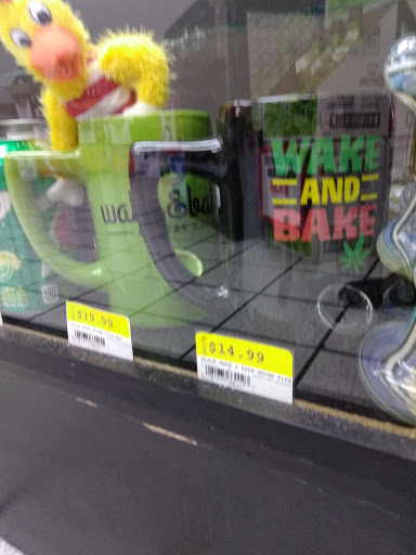 Liquor Store «Dirt Cheap», reviews and photos, 1119 Gravois Rd, Fenton, MO 63026, USA