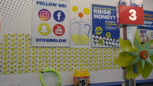 Variety Store «Five Below», reviews and photos, 1901 Market Dr, Stillwater, MN 55082, USA