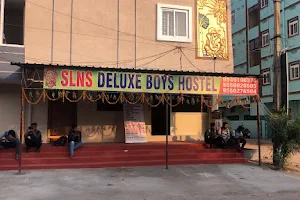 SLNS DELUXE BOYS HOSTEL image