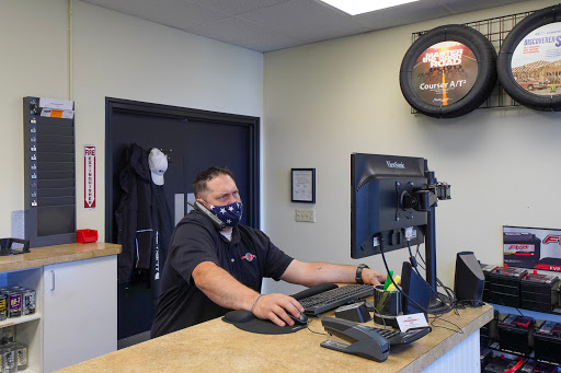 Auto Repair Shop «Accurate Auto of Lake Oswego», reviews and photos, 7025 SW McEwan Rd, Lake Oswego, OR 97035, USA