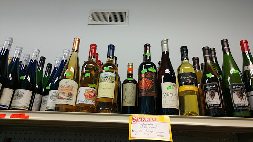 Grocery Store «Sahara Mart», reviews and photos, 106 E 2nd St, Bloomington, IN 47401, USA