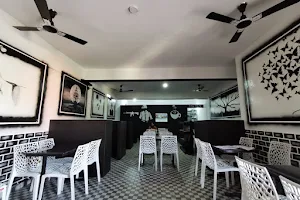 Black and White Pizza Corner image
