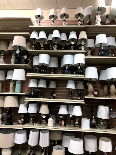 Home Goods Store «Christmas Tree Shops», reviews and photos, 28-34 Broadway, Lynnfield, MA 01940, USA