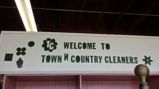 Dry Cleaner «Town & Country Cleaners», reviews and photos, 456 W Harder Rd, Hayward, CA 94544, USA