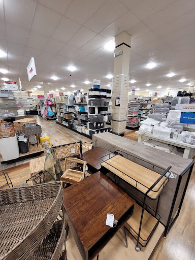 Department Store «HomeGoods», reviews and photos, 1255 Raritan Rd, Clark, NJ 07066, USA