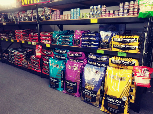 Pet Supply Store «M & M Pet Supplies Inc», reviews and photos, 15625 E Warren Ave, Detroit, MI 48224, USA