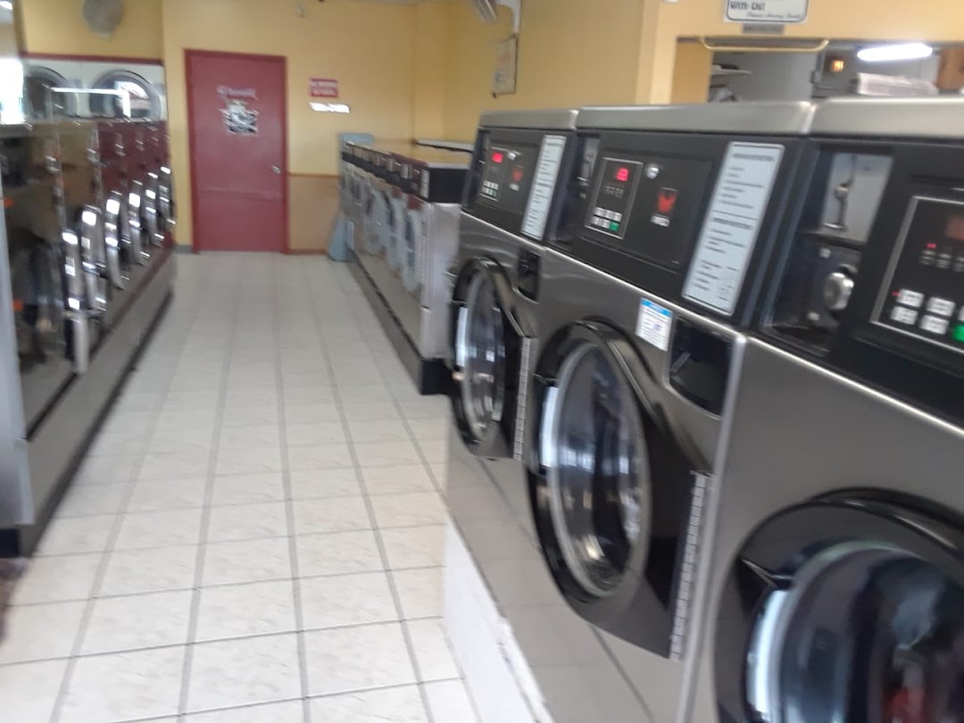Nadias Laundromat