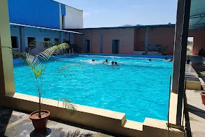 CMR Swimming pool image