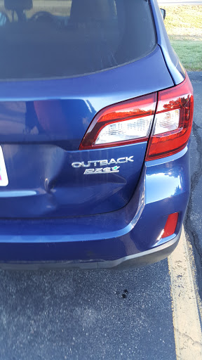 Auto Body Shop «DJ Rogers Collision & Service Center», reviews and photos, 2 Rockingham Rd, Windham, NH 03087, USA