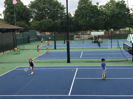 Crestmoor Tennis Courts