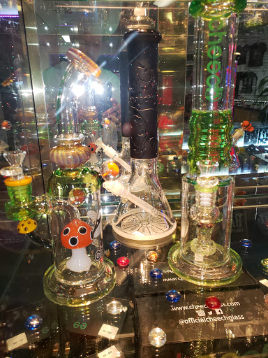 Tobacco Shop «Smoke & Vape», reviews and photos, 1185 Old Dixie Hwy A2, Vero Beach, FL 32960, USA