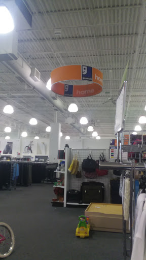 Thrift Store «Goodwill Retail Store & Donation Center», reviews and photos, 3871 Evergreen Pkwy, Bowie, MD 20716, USA