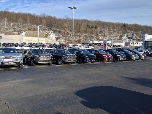 Toyota Dealer «Curry Toyota Of Connecticut», reviews and photos, 832 Straits Turnpike, Watertown, CT 06795, USA