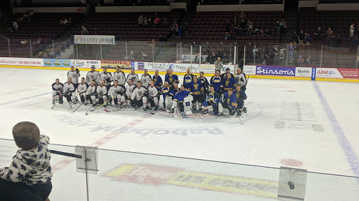 Hockey Club «Bakersfield Condors Pro Hockey», reviews and photos