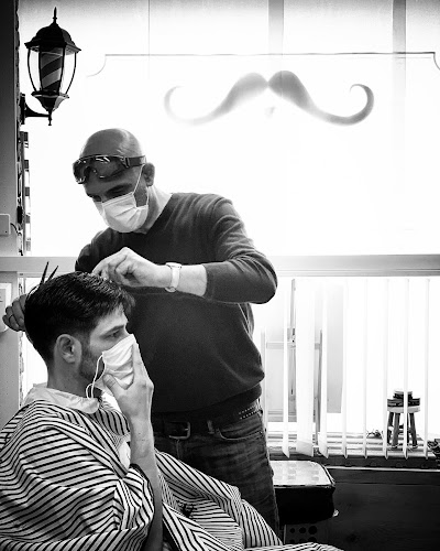 Rezensionen über Mr. Rosario Di Fiore Salon de coiffure in Yverdon-les-Bains - Friseursalon