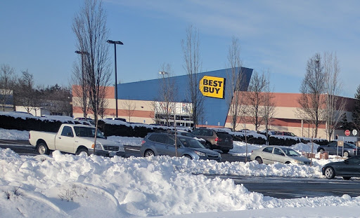 Electronics Store «Best Buy», reviews and photos, 2055 N Tomahawk Island Dr, Portland, OR 97217, USA