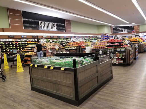 Grocery Store «Safeway», reviews and photos, 555 E Calaveras Blvd, Milpitas, CA 95035, USA
