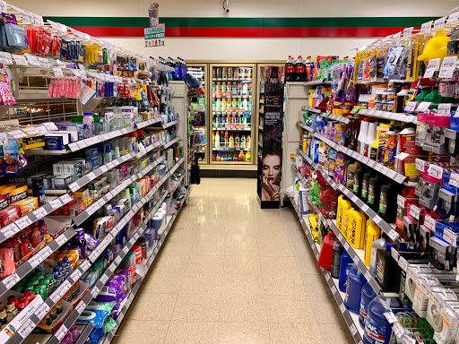 Convenience Store «7-Eleven», reviews and photos, 901 SW Baker St, McMinnville, OR 97128, USA