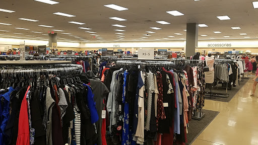 Department Store «Nordstrom Rack Fair Lakes Promenade», reviews and photos, 12199 Fair Lakes Promenade Dr, Fairfax, VA 22033, USA
