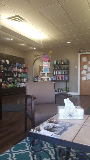 Tanning Salon «Indulge Salon & Tanning», reviews and photos, 1713 Commerce Dr, North Mankato, MN 56003, USA