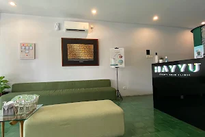 HAYYU Skin Clinic I Klinik Kecantikan Khusus Wanita Malang image