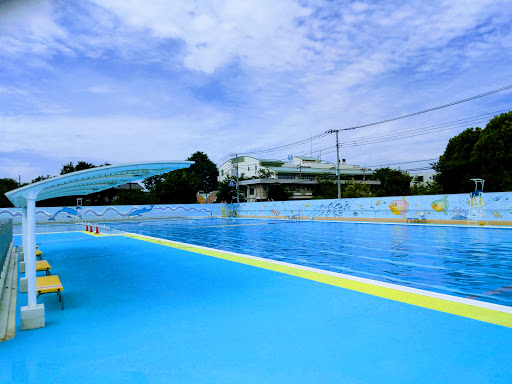 Komae City Swimming Pool
