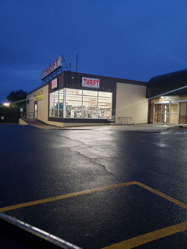 Thrift Store «Park Avenue Thrift», reviews and photos, 1021 Jesse Jewell Pkwy, Gainesville, GA 30501, USA