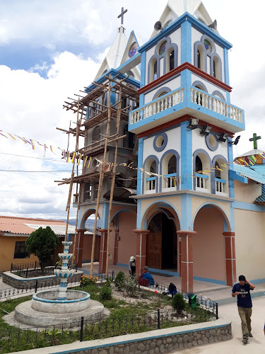 Opiniones de Iglesia Católica de Ayancay en Cuenca - Iglesia