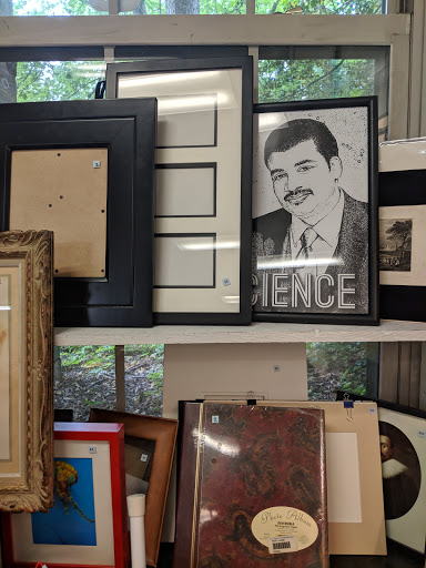 Thrift Store «St Albans Church-Opportunity Shop», reviews and photos, 3001 Wisconsin Ave NW, Washington, DC 20016, USA