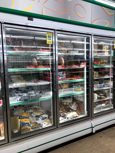 Dollar Store «Dollar Tree», reviews and photos, 8634 Baymeadows Rd, Jacksonville, FL 32256, USA