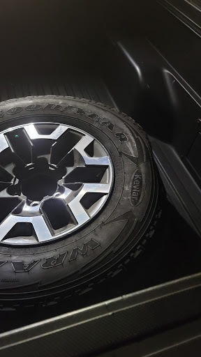 Tire Shop «Firestone Complete Auto Care», reviews and photos, 4901 W Kennedy Blvd, Tampa, FL 33609, USA