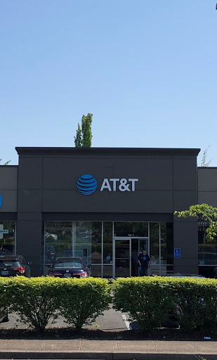 AT&T, 2711 NW Town Center Dr, Beaverton, OR 97006, USA, 