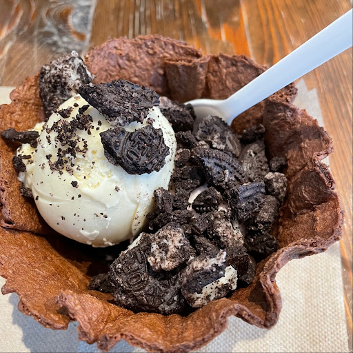 Ice Cream Shop «FRÍO Gelato - 517 Dempster, Evanston», reviews and photos, 517 Dempster St, Evanston, IL 60201, USA