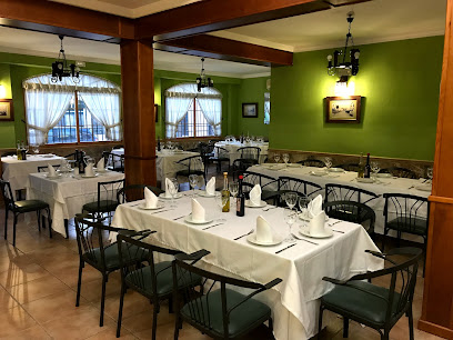 Hostal Restaurante Chovi - Calle de Granada, 1, 29310 Villanueva de Algaidas, Málaga, Spain