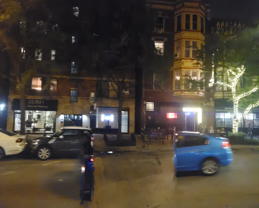 Liquor Store «Division Street Liquors», reviews and photos, 1759 W Division St, Chicago, IL 60622, USA